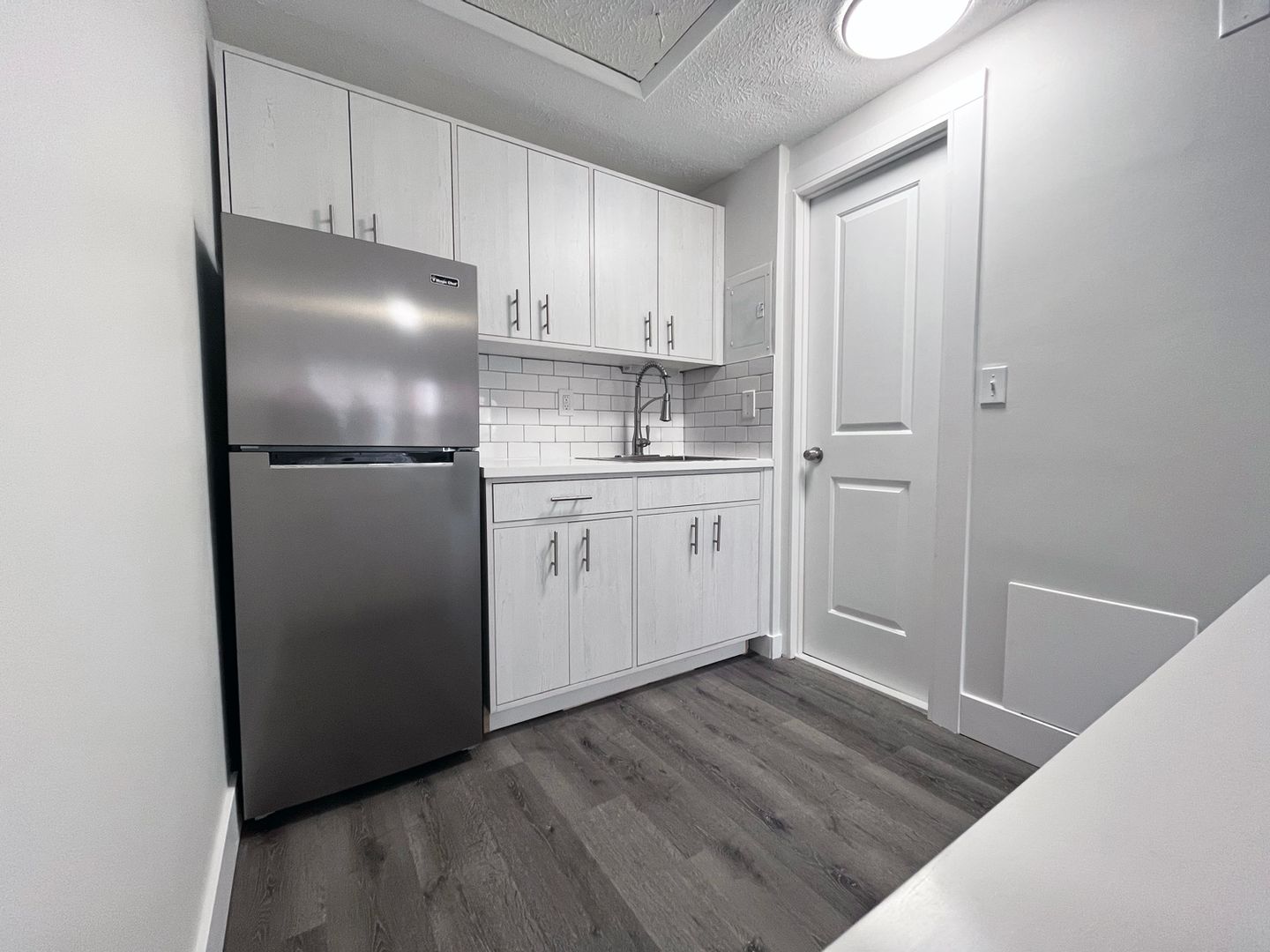 1 Bed and 1 Bath Apartments for Rent | Entirely Renovated Units | Columbus | Ohio #43232 Image