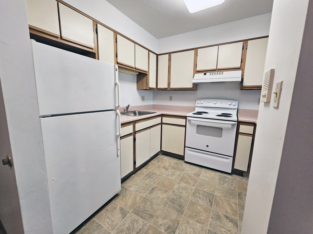 1 Bed Apartment Units for Rent in Ascension Village, Puritas Avenue | Cleveland | Ohio #44135 Image