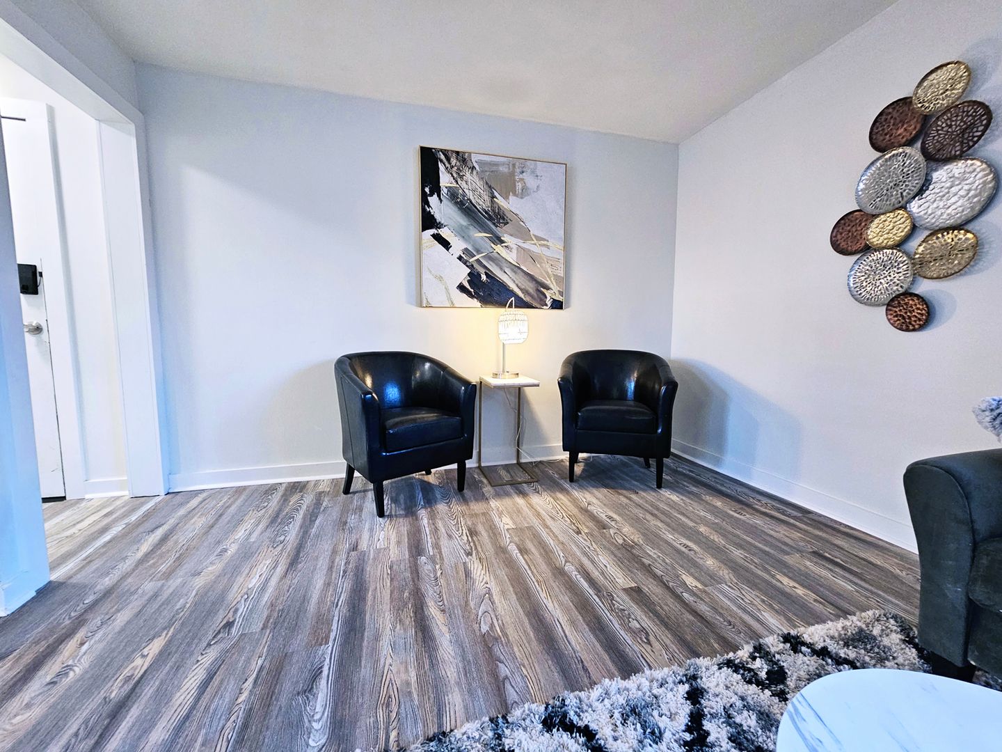 1 Bed Apartments for Rent in Cleveland | Ohio | Newly Renovated #44120 Image