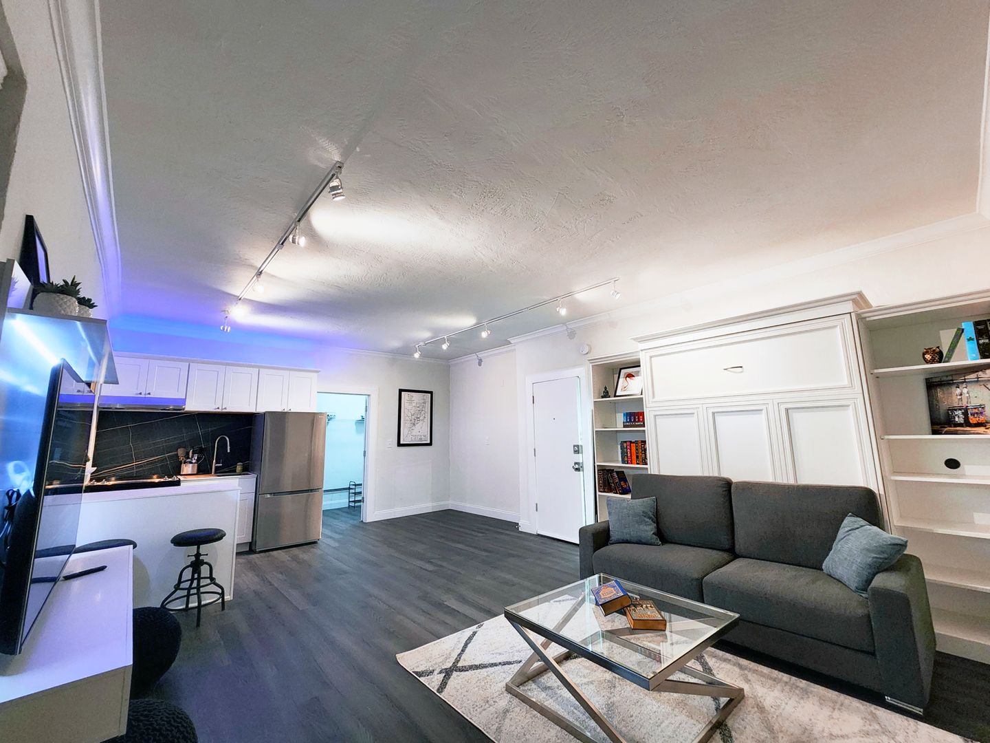 Studio Apartment for Rent# Image