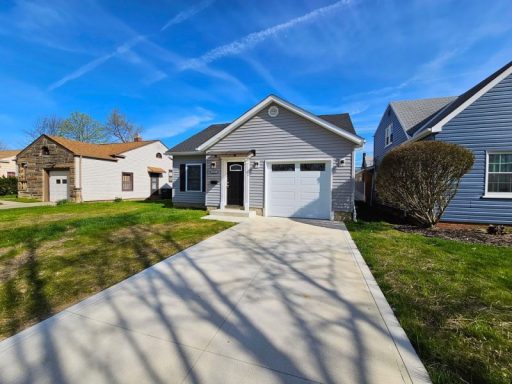 3 Bed & 2 Full Bath Ranch Home for Rent in South Euclid!