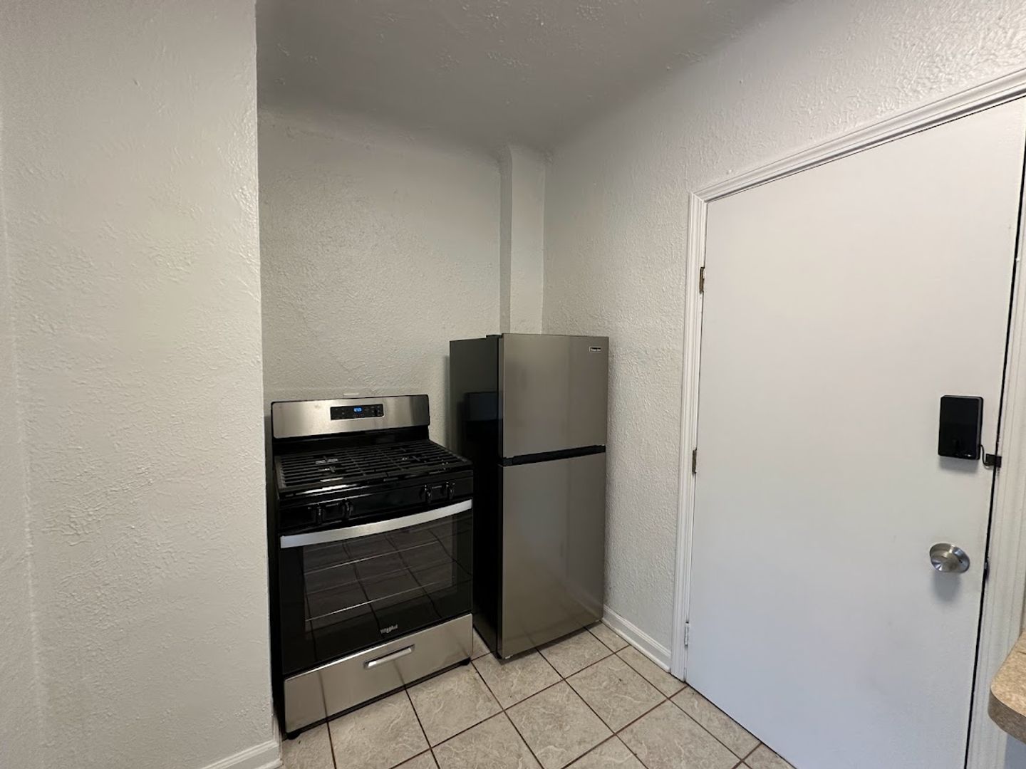 1 Bed – 1 Bath Apartment for Rent Available in Cleveland Hts Image