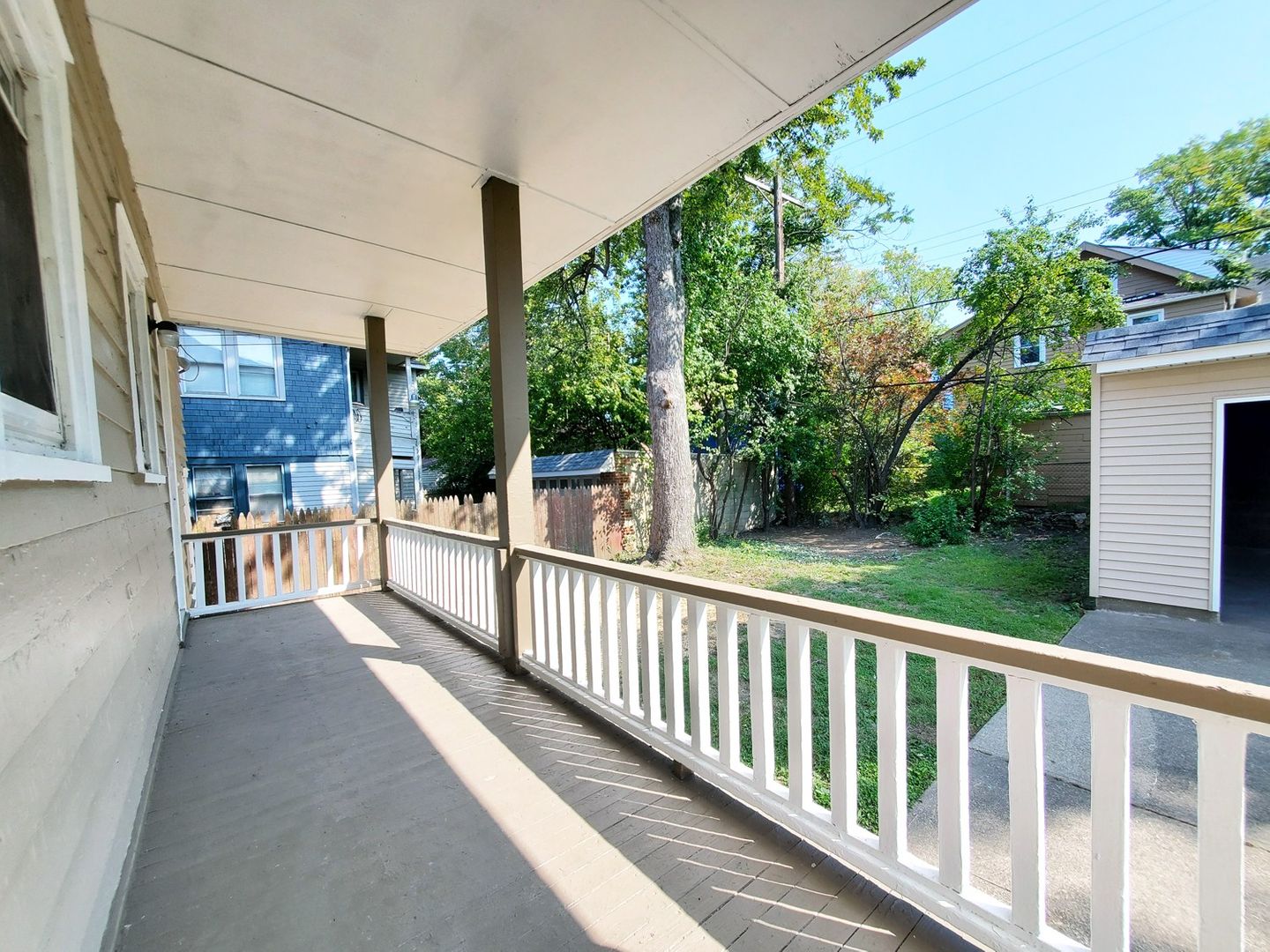 4 Bed – 1 Bath – 3 Story Duplex Unit for Rent! Image