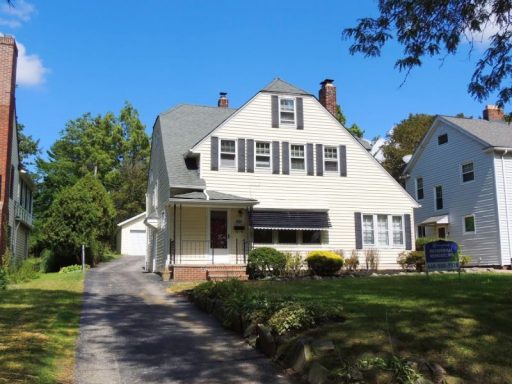 Completely Renovated 5 Bedroom – 1.5 Bath Colonial for Rent!
