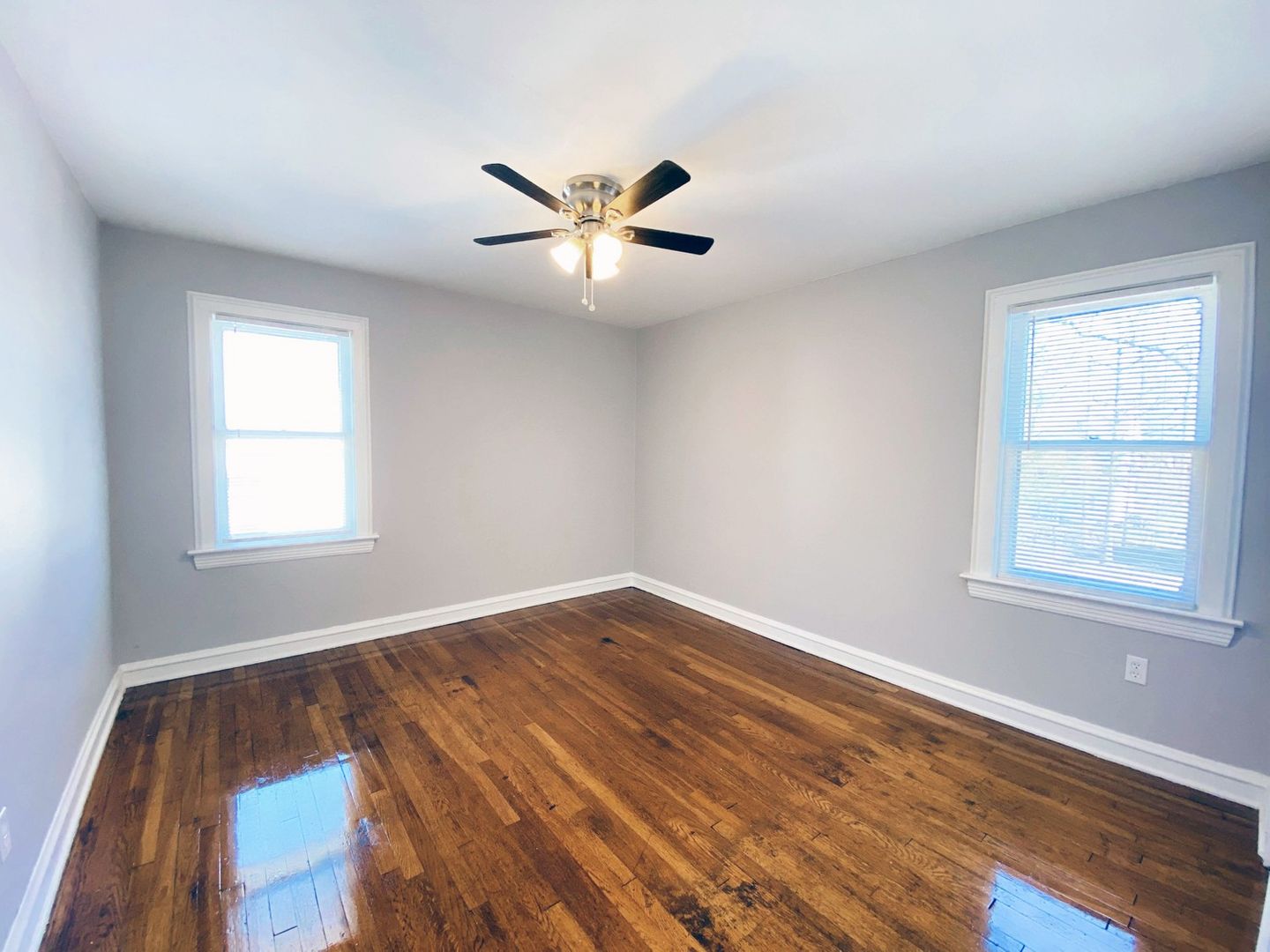 4 Bed – 1 Bath Colonial for Rent in Cleveland Heights | Gorgeously Renovated! Image