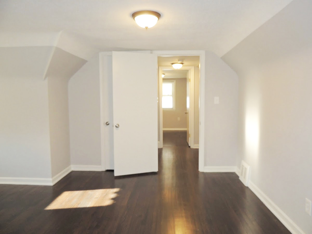 4 Bed – 1 Full Bath Cape Cod for Rent! Image