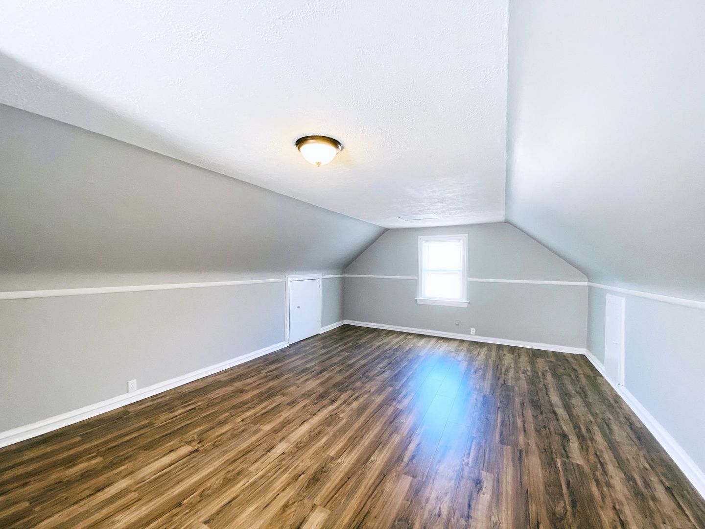 4 Bed – 1 Bath Colonial for Rent in Cleveland Heights | Gorgeously Renovated! Image