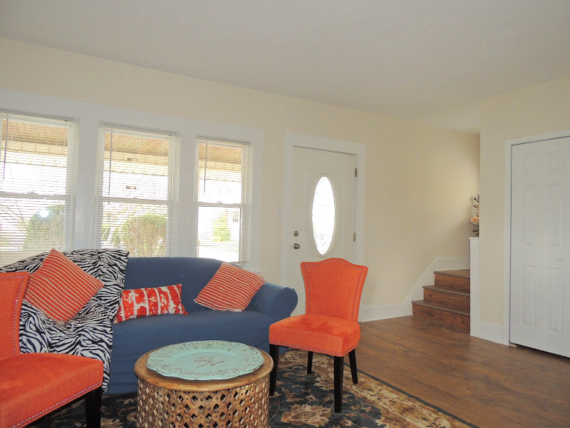 Renovated 3 Bedroom and 1 Bath Colonial for Rent! Image