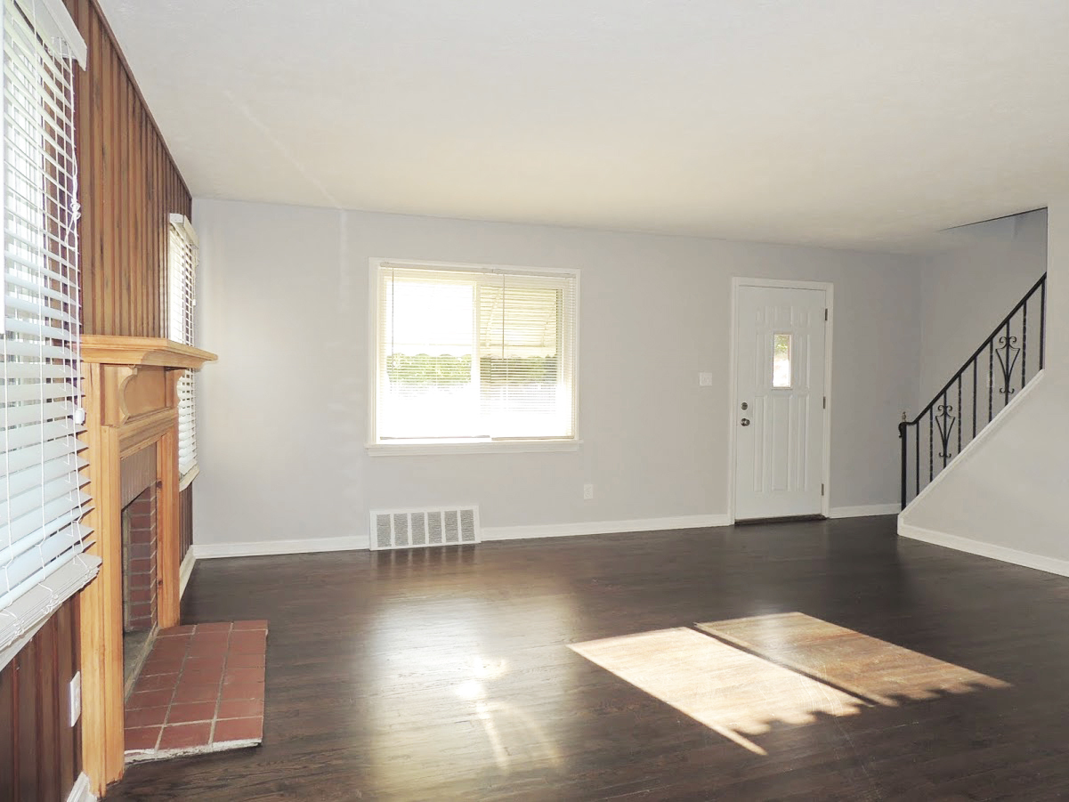 4 Bed – 1 Full Bath Cape Cod for Rent! Image