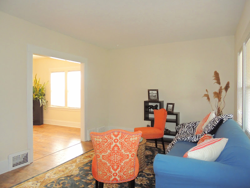 Renovated 3 Bedroom and 1 Bath Colonial for Rent! Image