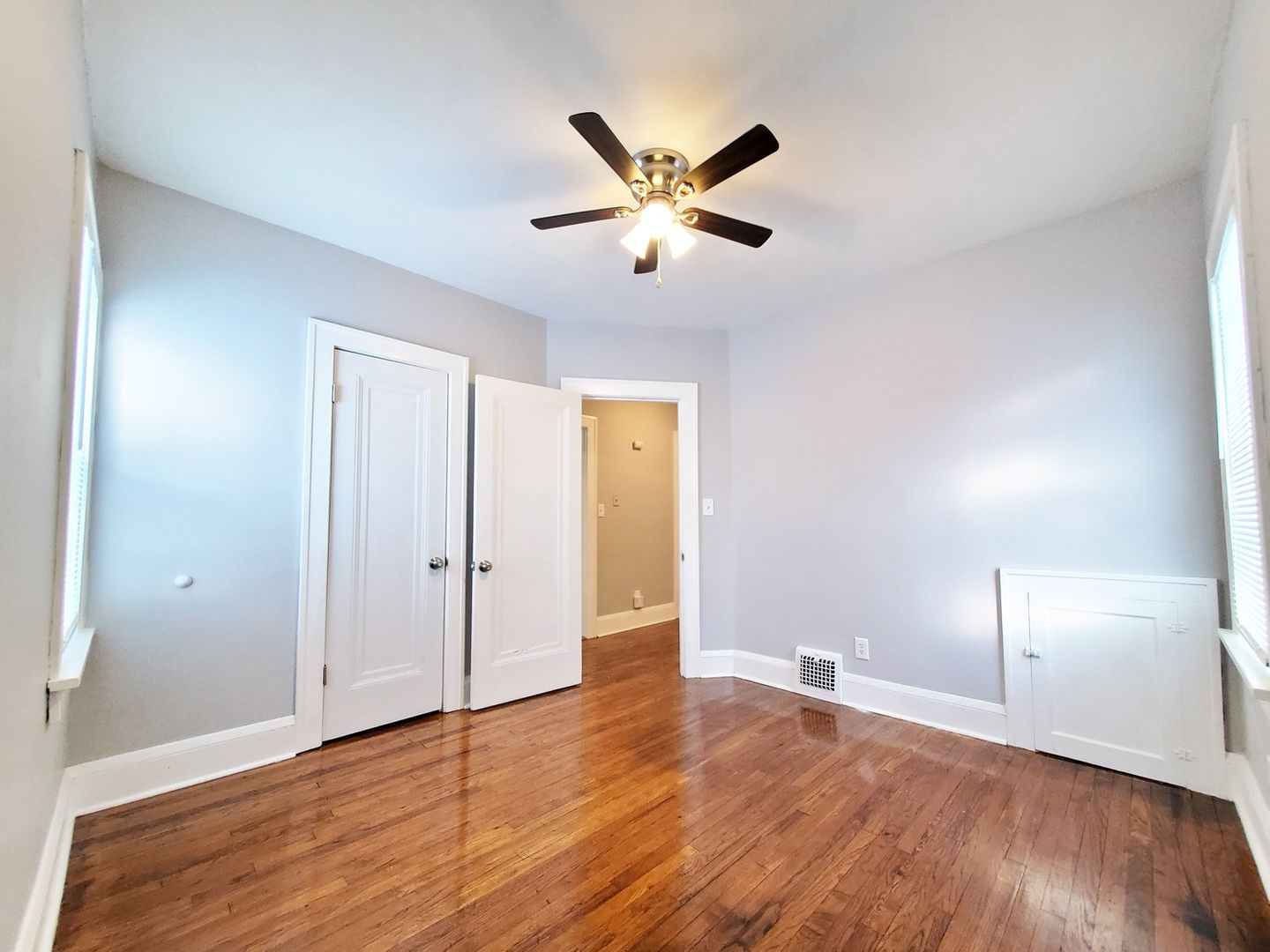 5 Bed – 2 Full Bath Cape Cod for Rent! Image