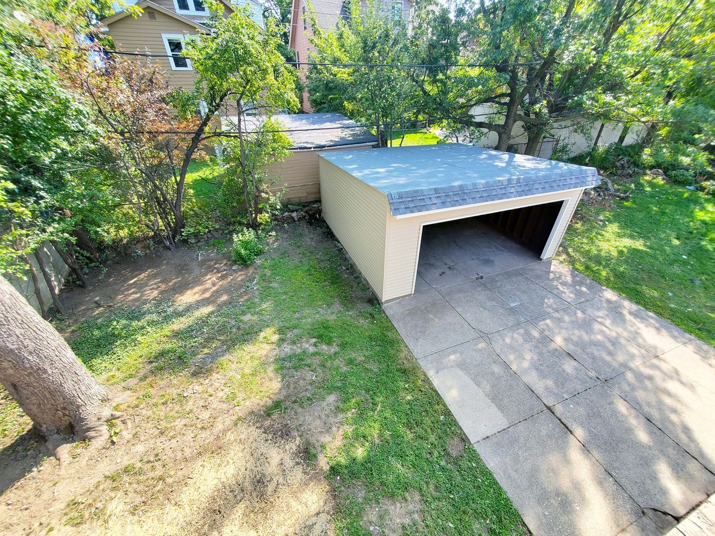 4 Bed – 1 Bath – 3 Story Duplex Unit for Rent! Image