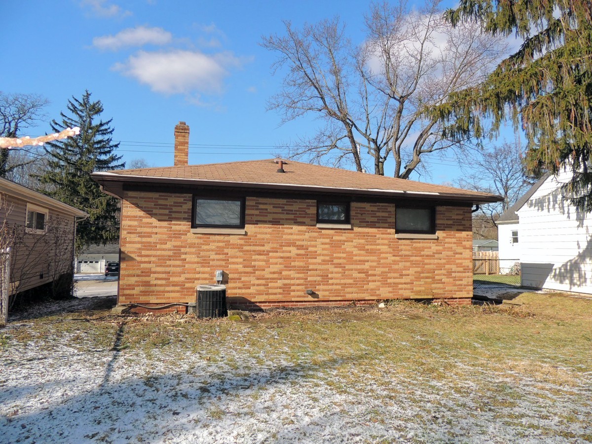 3 Bed – 1 Bath Ranch for Rent in Bedford | Spectacular All Brick! Image