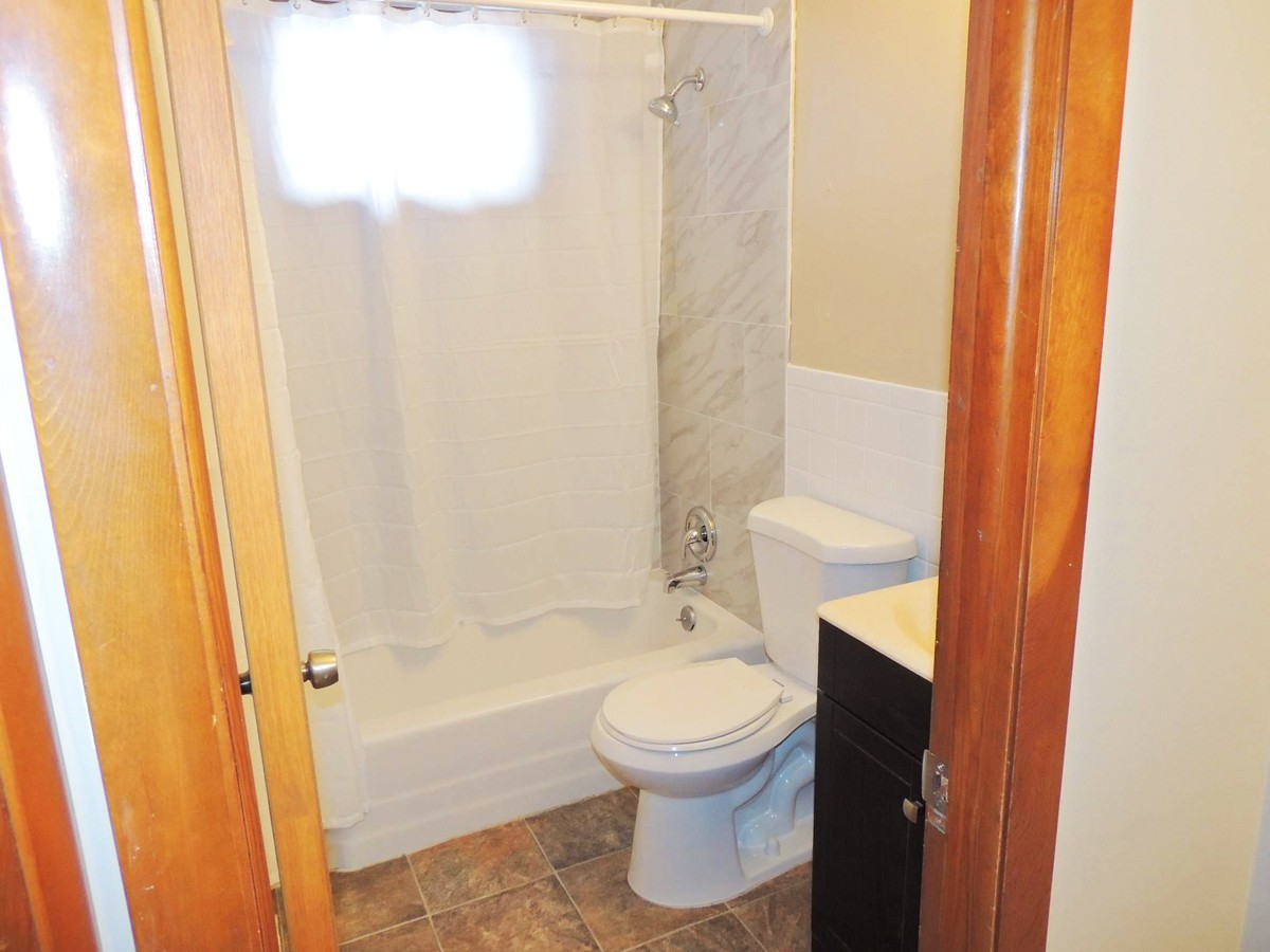 3 Bed – 1 Bath Ranch for Rent in Bedford | Spectacular All Brick! Image