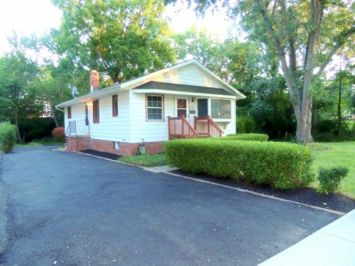 3 Bedroom, 2 bathroom Ranch for Rent!