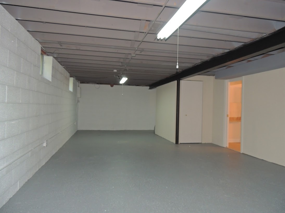 3 Bedroom, 2 bathroom Ranch for Rent! Image