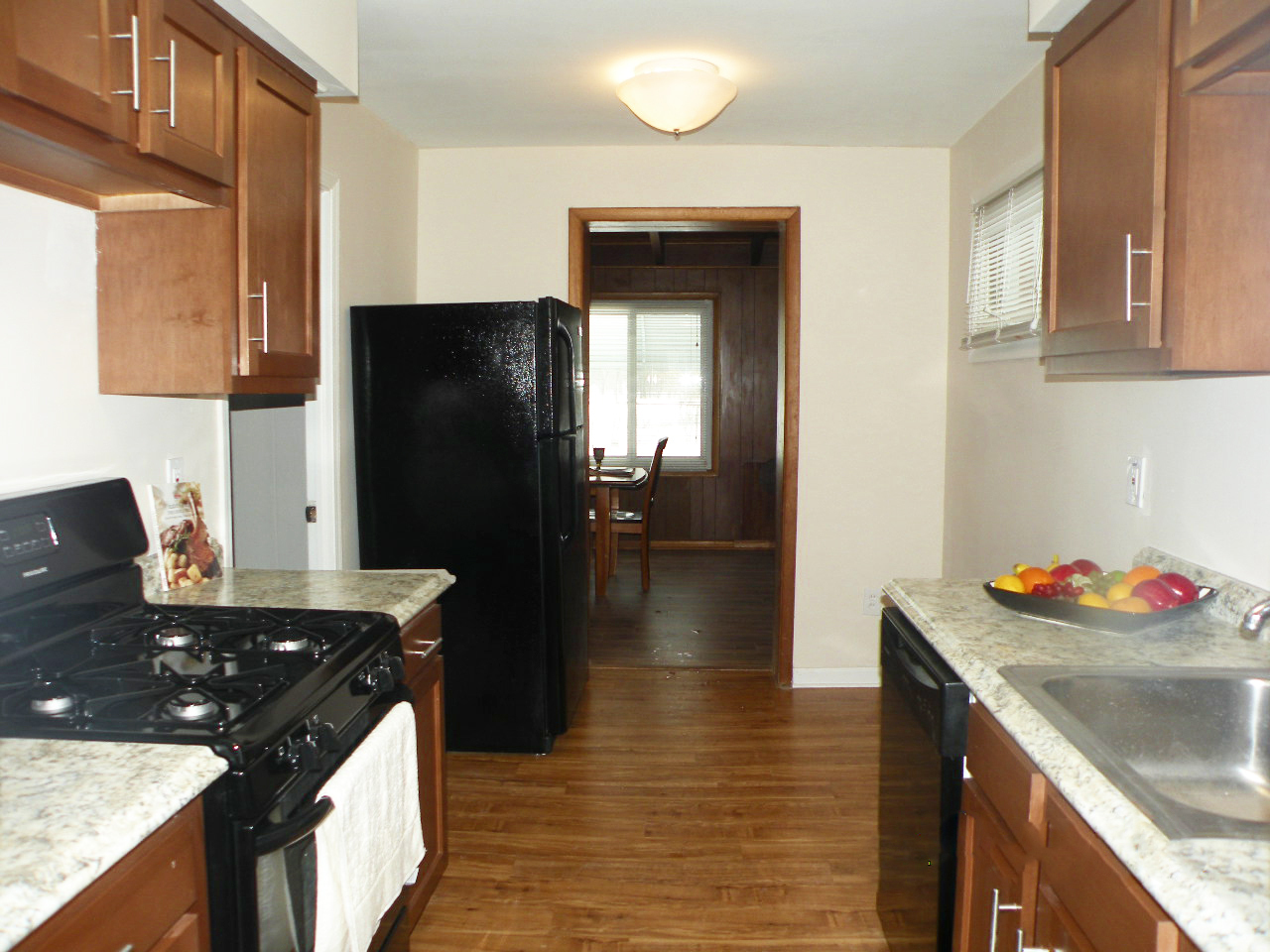 4 Bedroom Bungalow for Rent! Euclid, Ohio Image