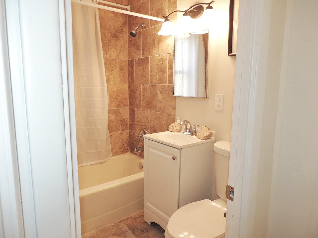 3 Bed – 1 Bath Ranch for Rent in Bedford | Completely Updated! Image
