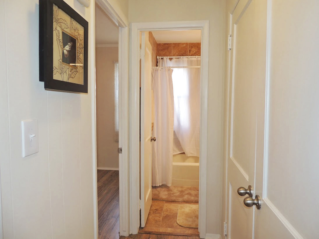 3 Bed – 1 Bath Ranch for Rent in Bedford | Completely Updated! Image