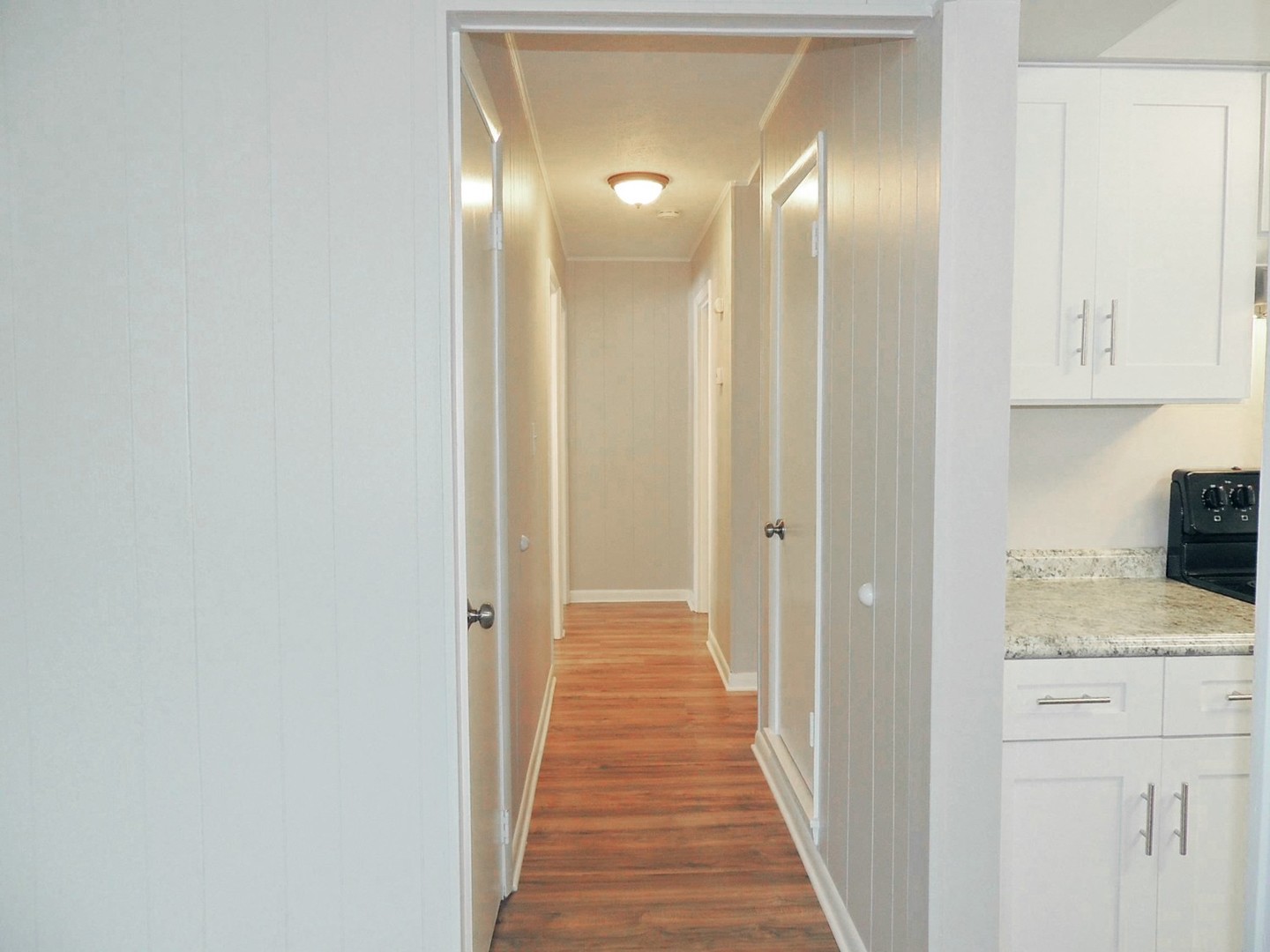 Enchanting 3 Bed – 1 Bath Ranch for Rent in Maple Heights! Image