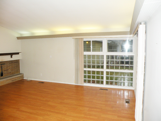 Completely Renovated Highly Sought Ranch Style Home for Rent – 3 Beds/1.5 Baths! Image