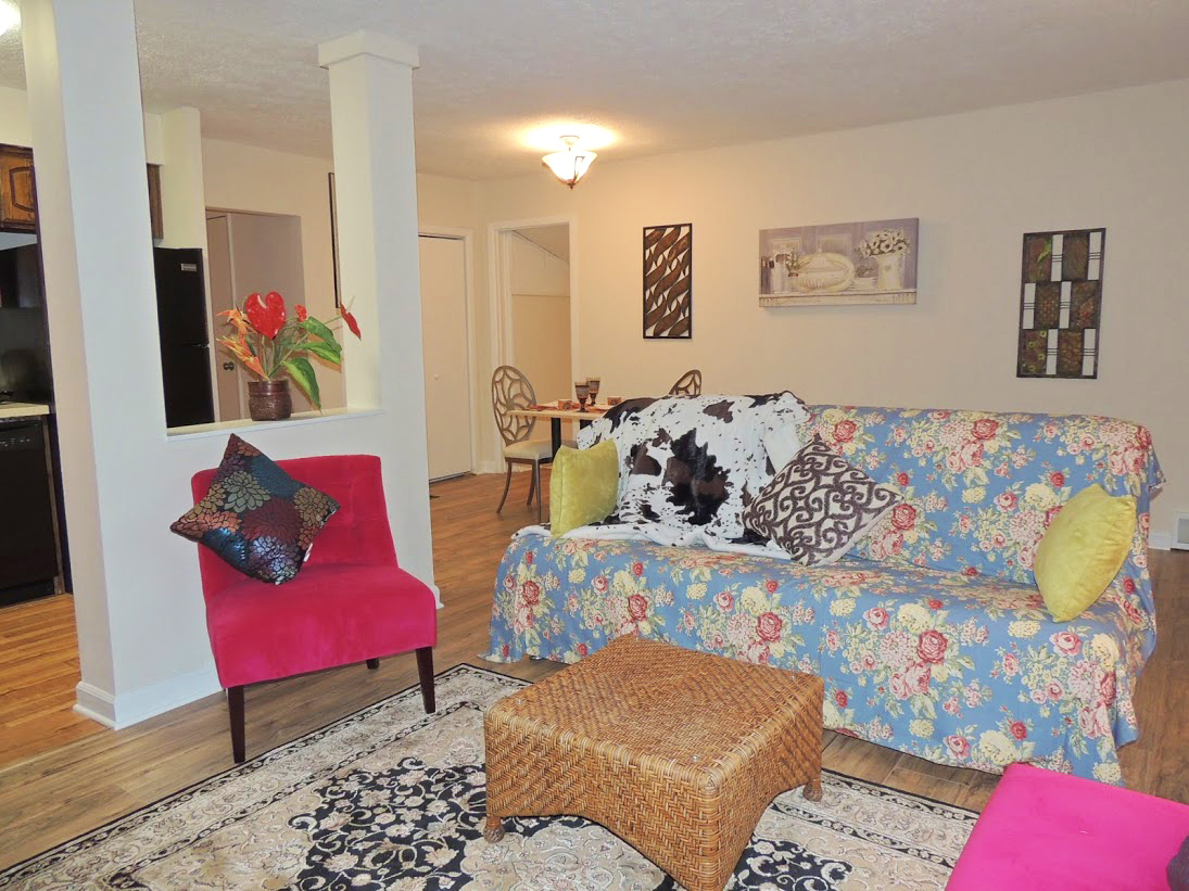 3 Bed – 2 Full bath Ranch for Rent – Completely Renovated! Image