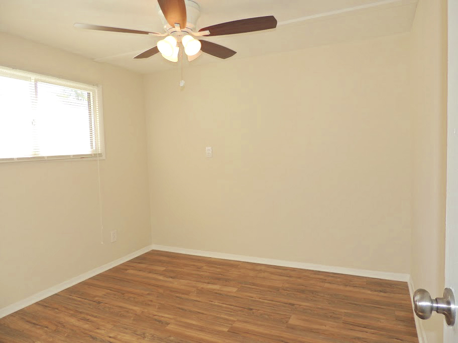 3 Bed – 2 Full bath Ranch for Rent – Completely Renovated! Image