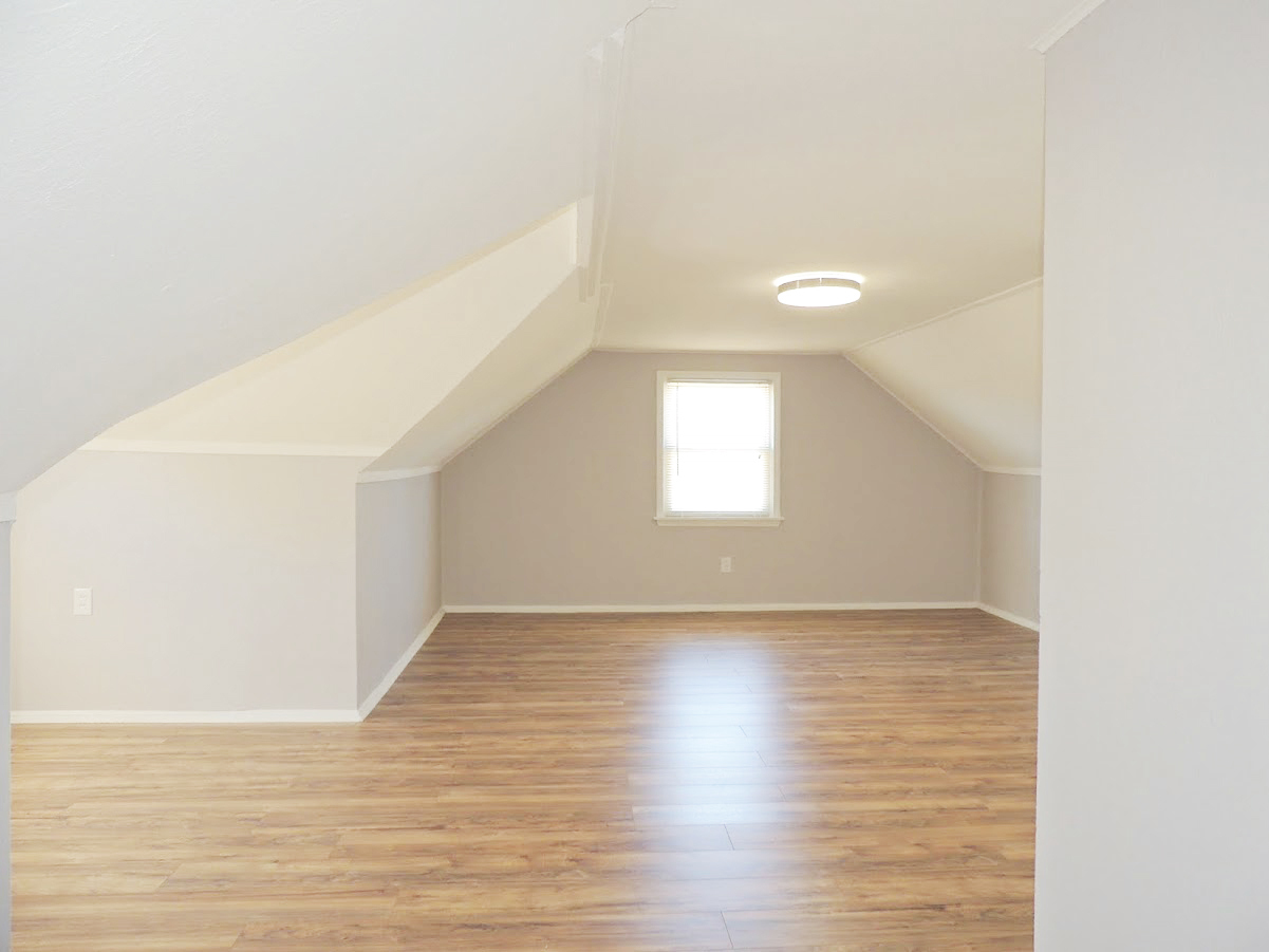 3 Bed – 2 Full Bath Cape Cod for Rent in Euclid, Ohio! Image
