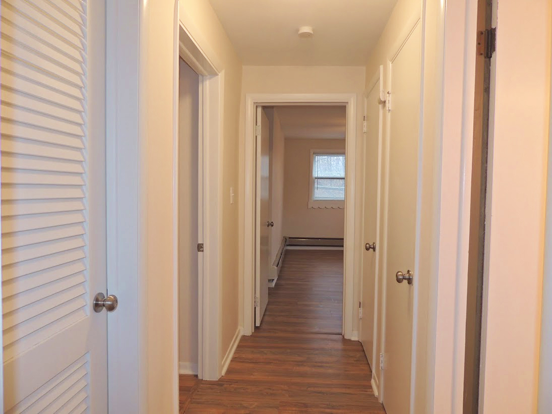 Extraordinary 4 Bedroom 2 Full Bathroom Colonial available for Rent! Image