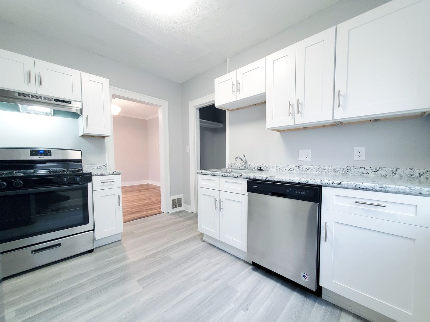 3 Bed – 1 Bath Colonial for Rent | Newly Renovated! Image