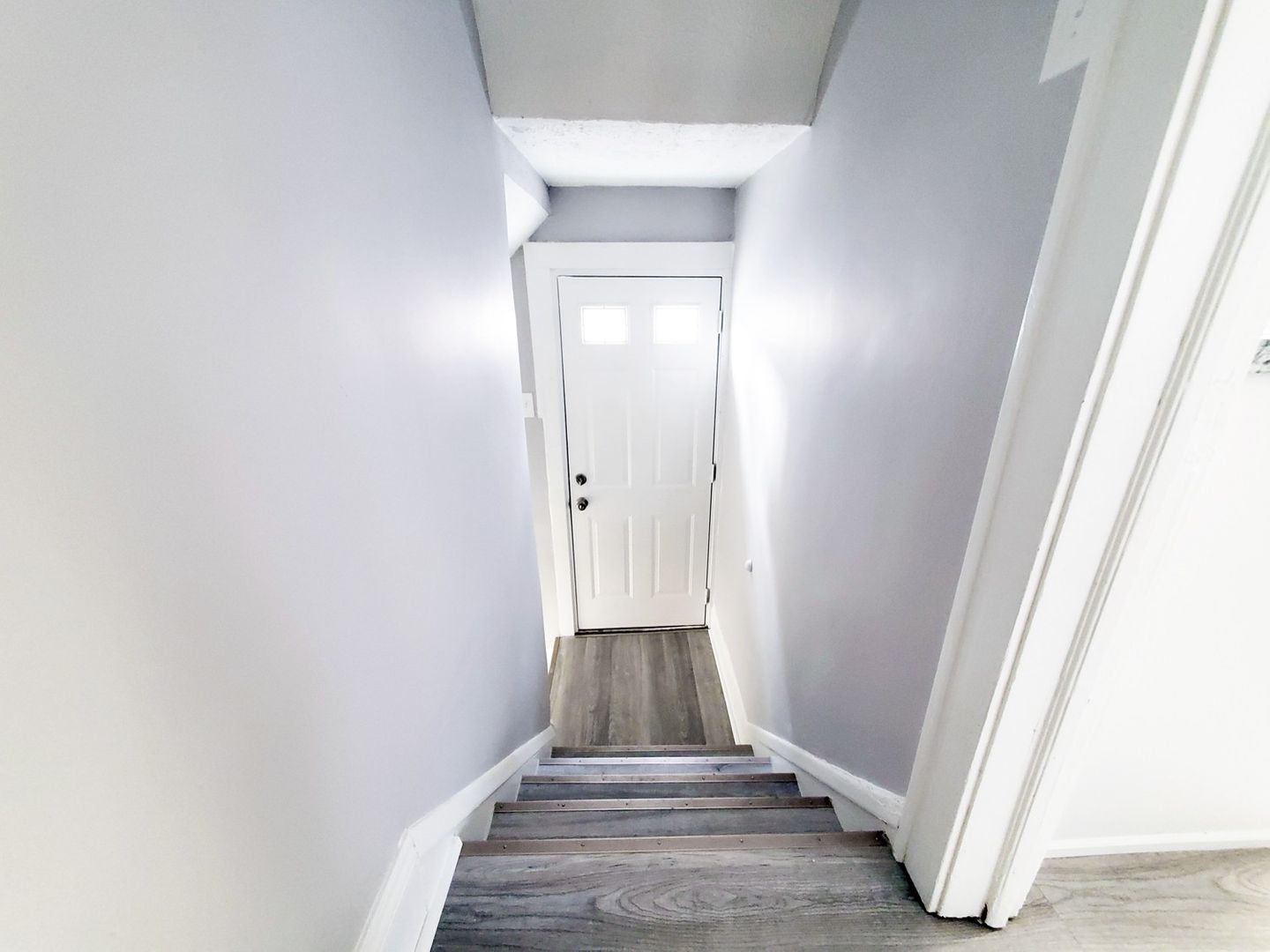 3 Bed – 1 Bath Colonial for Rent | Newly Renovated! Image