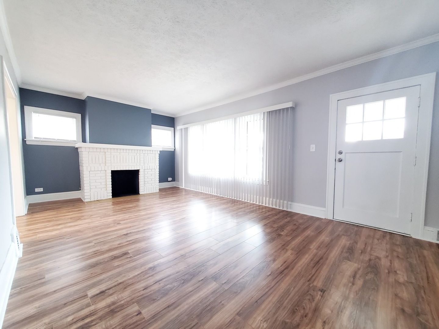 3 Bed – 1 Bath Colonial for Rent | Newly Renovated! Image