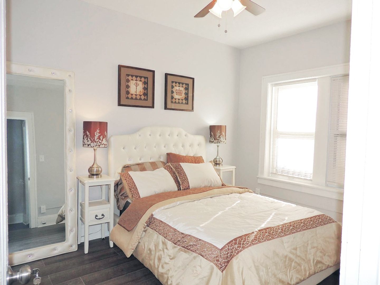 2 Bed – 1 Bath Apartment for Rent in Cleveland | Renovated! Image