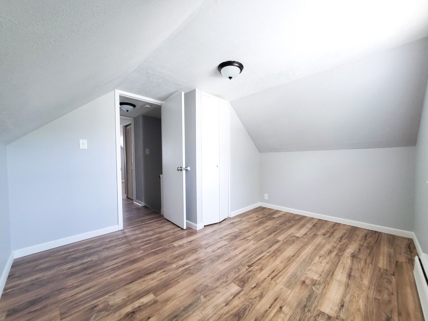 3 Bed – 1 Bath Cape Cod for Rent in Euclid Image