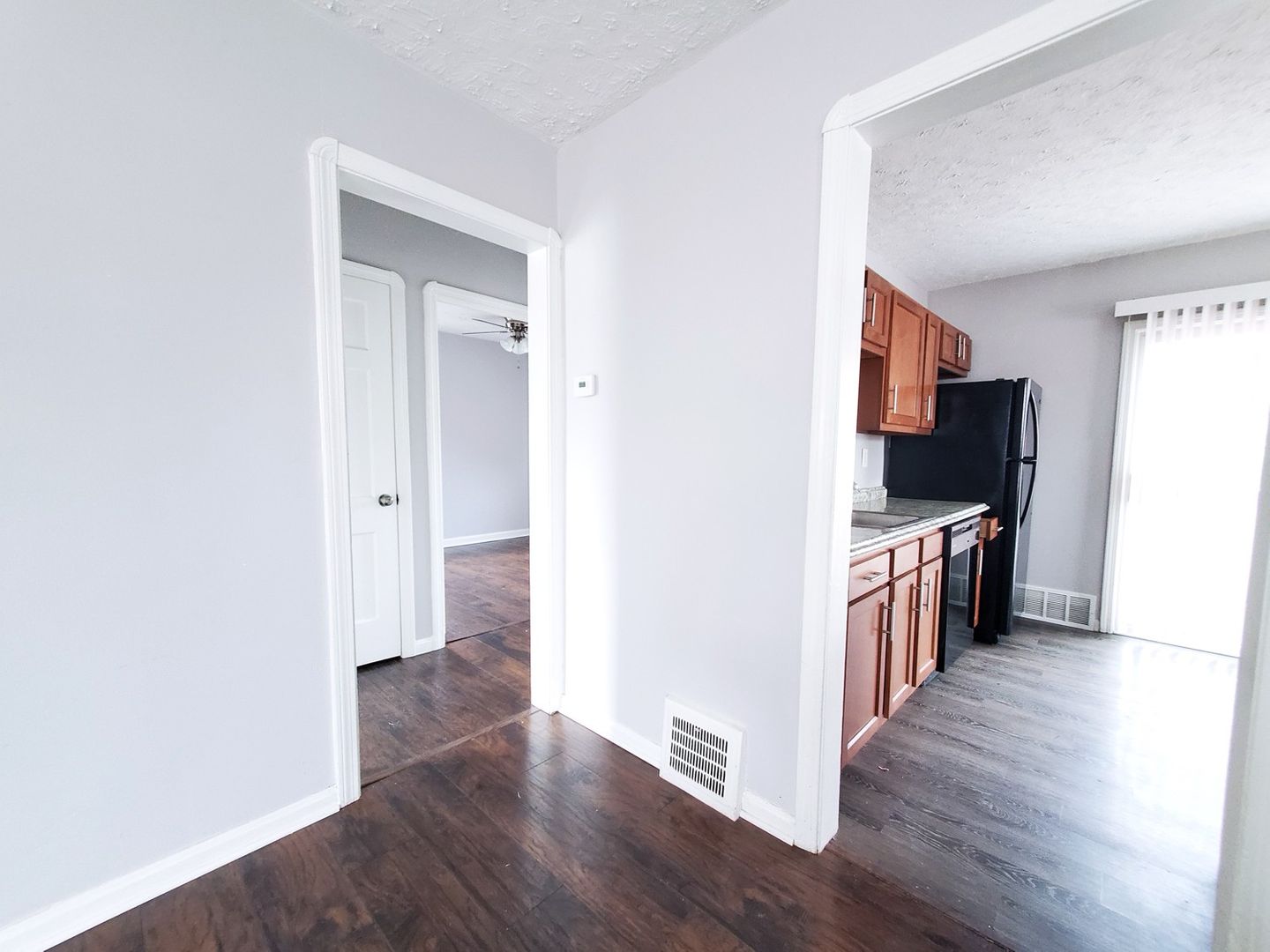 3 Bed – 1.5 Bath Cape Cod for Rent in Willowick! Image