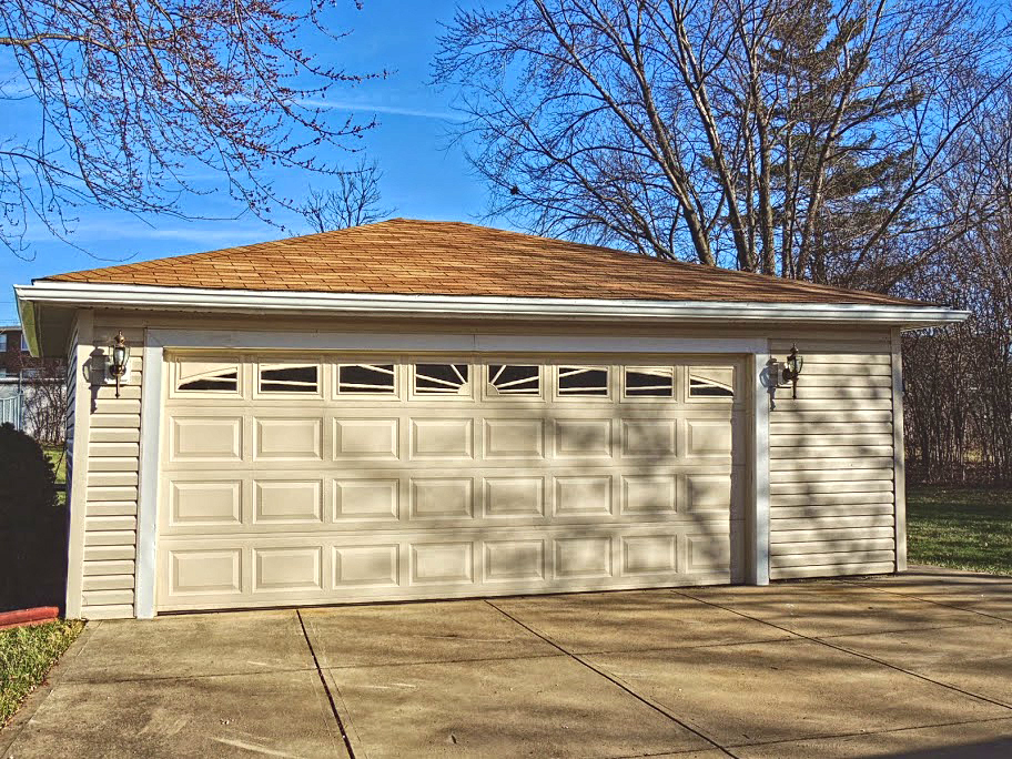 Newly Renovated 3-Bed, 1-Bath Bedford Ranch — Move-In Ready Image