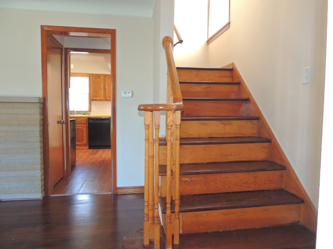 Astonishingly Renovated 3 Bedroom, 1.5 Bathroom Colonial! Image