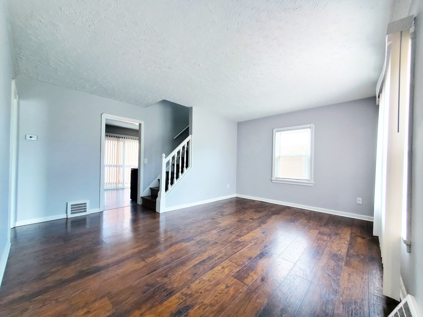 3 Bed – 1.5 Bath Cape Cod for Rent in Willowick! Image