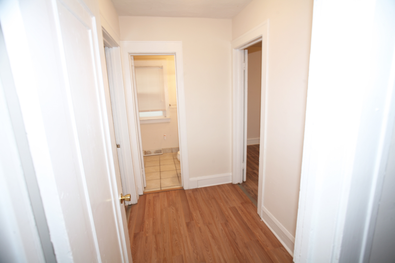 2 Bed – 1 Bath, 1st Floor Unit available for Rent! Image