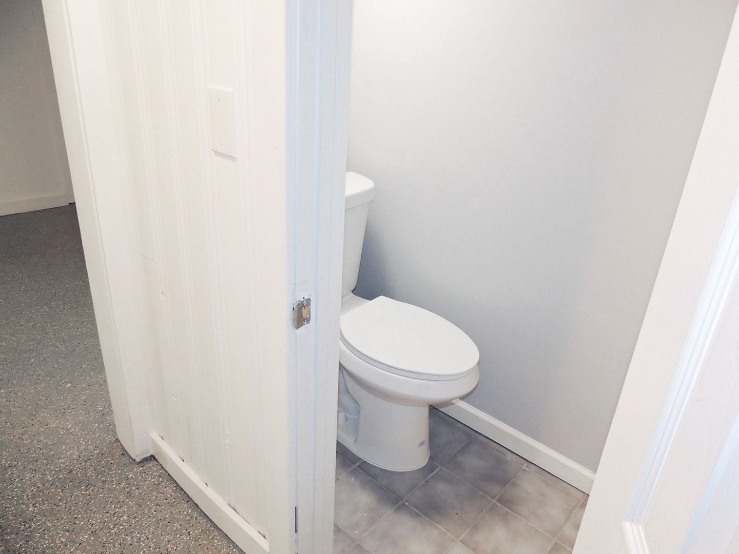 3 Bed – 1.5 Bath Cape Cod for Rent in Willowick! Image