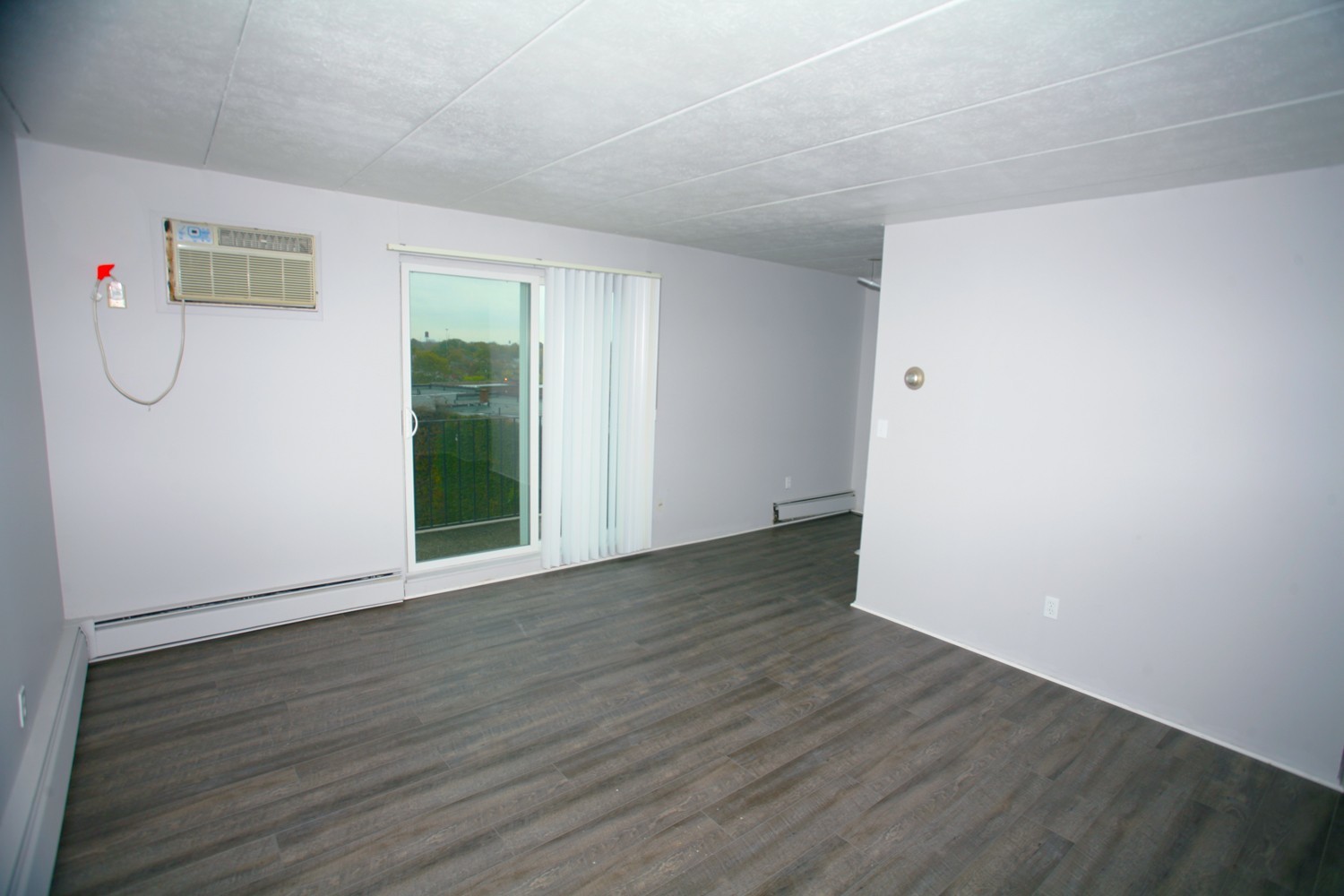 1 Bedroom Apartment for Rent Image