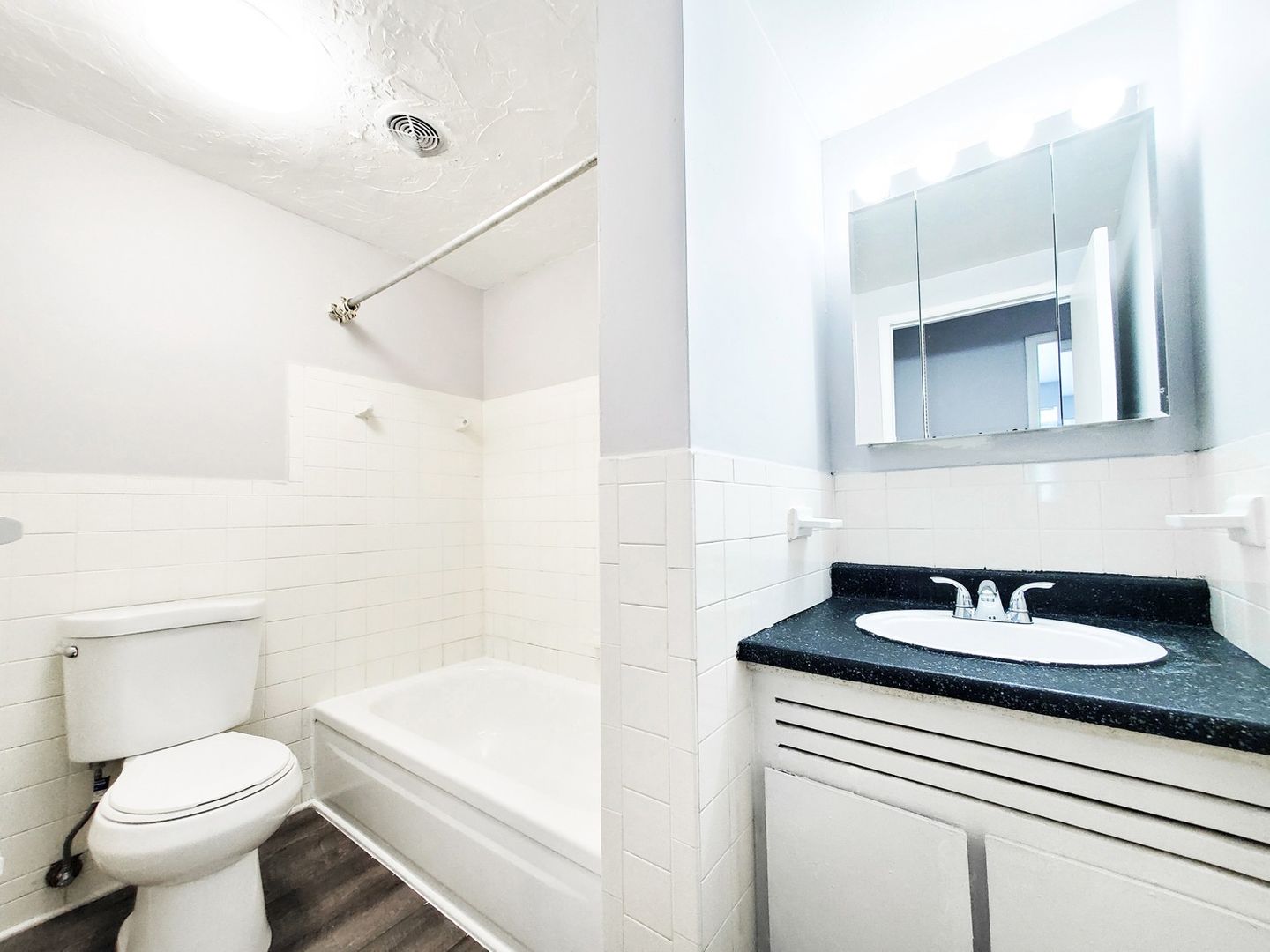 1 Bedroom Apartment for Rent Image