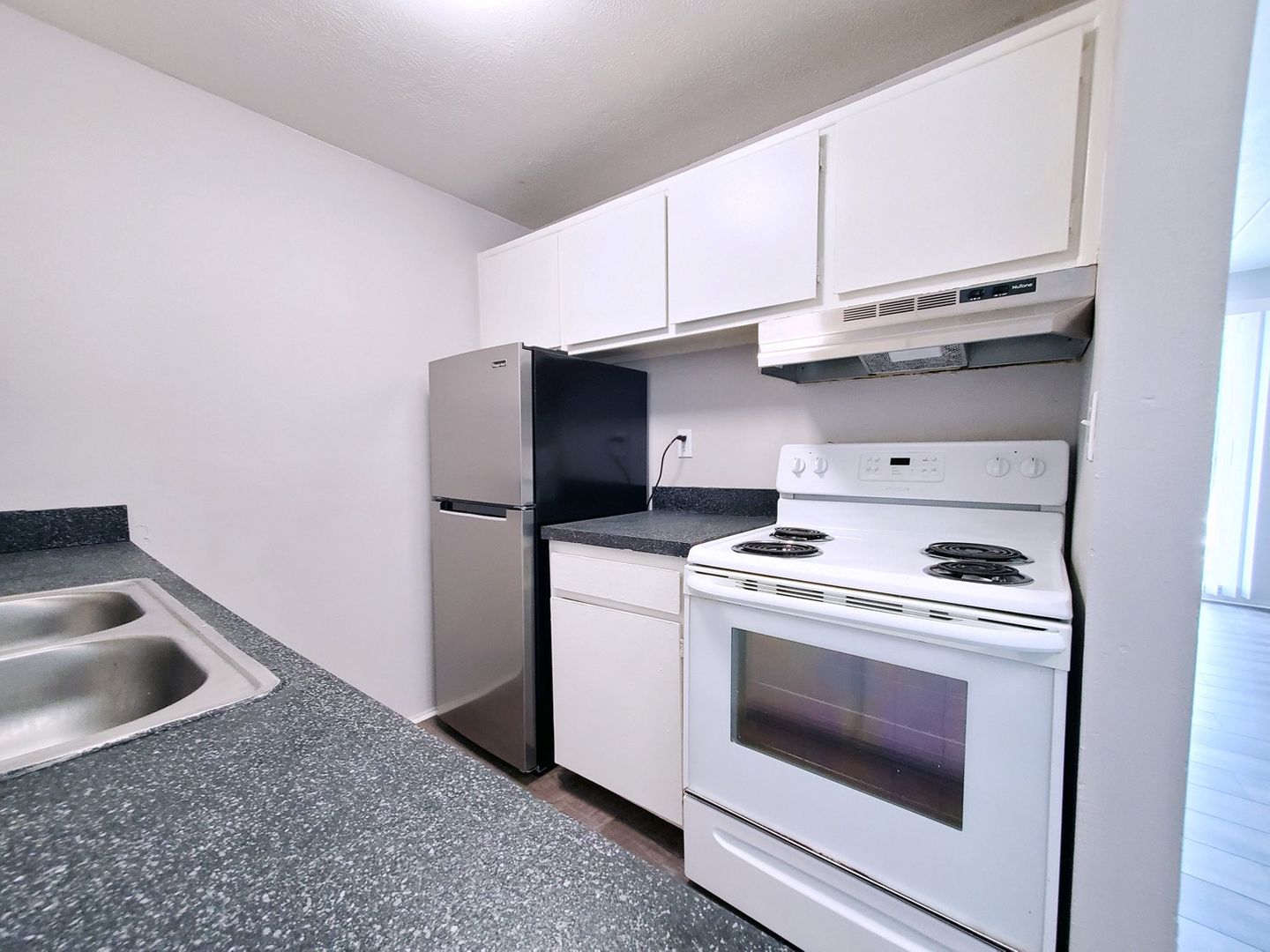 1 Bedroom Apartment for Rent Image