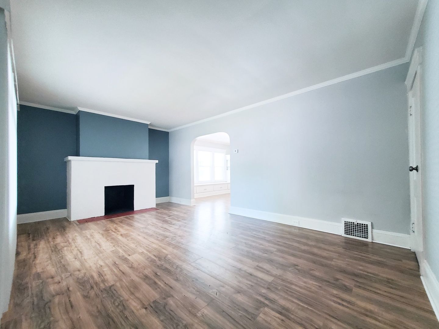 2 Bed – 1 Bath 1st-Floor Duplex Unit for Rent in Cleveland Heights! Image