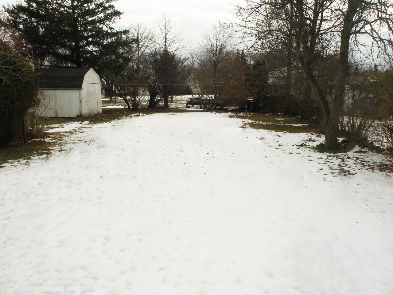 3 Bed – 2 Full Bath Cape Cod for Rent in Euclid! Image