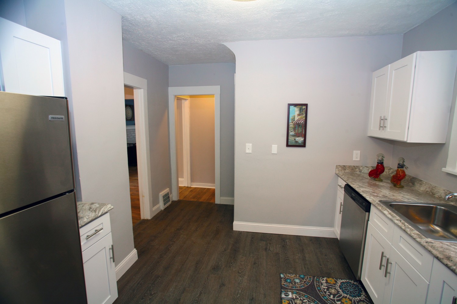 Gorgeous & Completely Rehabbed 3 Bed – 1.5 Bath Colonial for Rent! Image