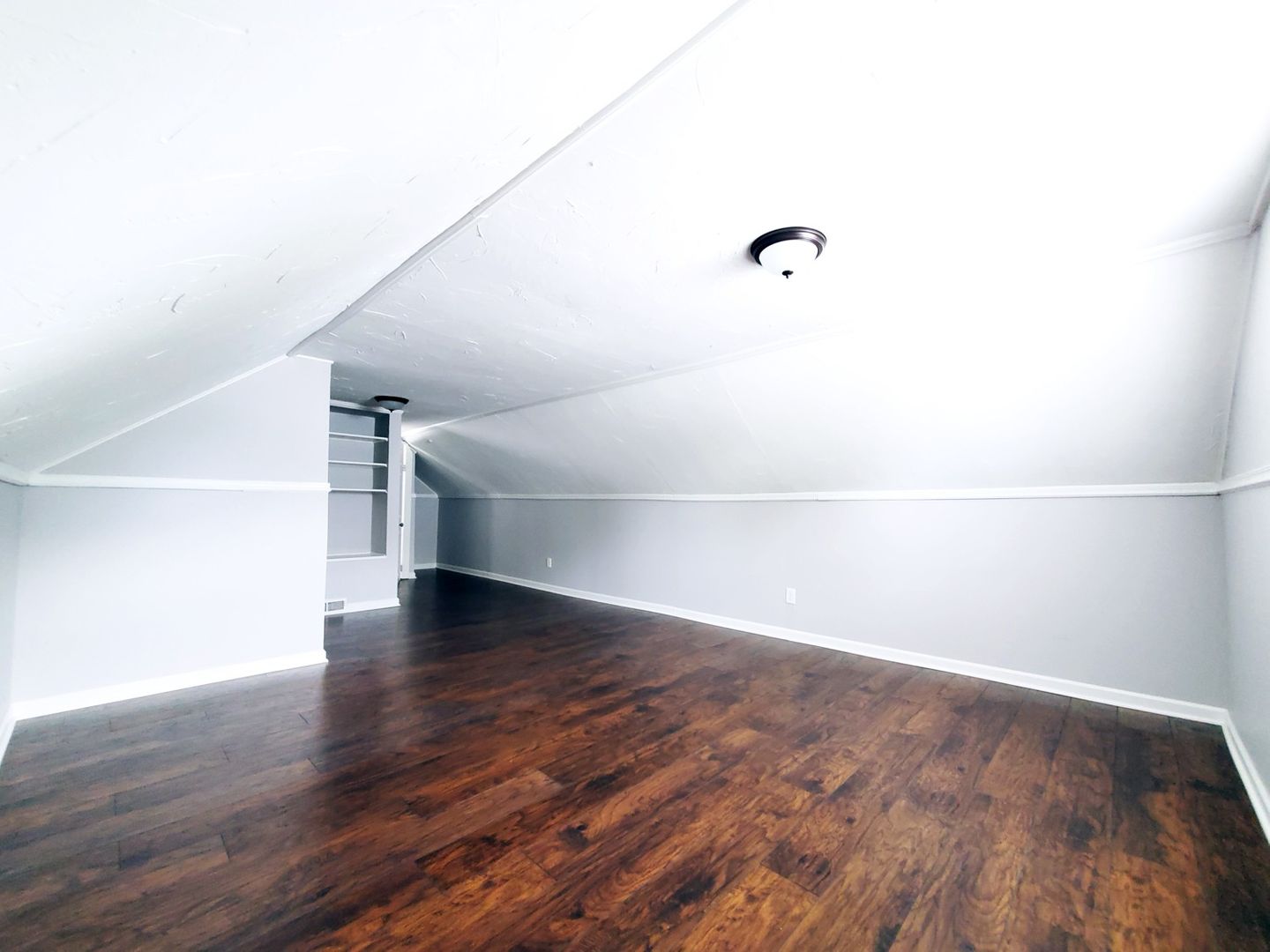 3 Bed – 1.5 Bath Cape Cod for Rent in Willowick! Image