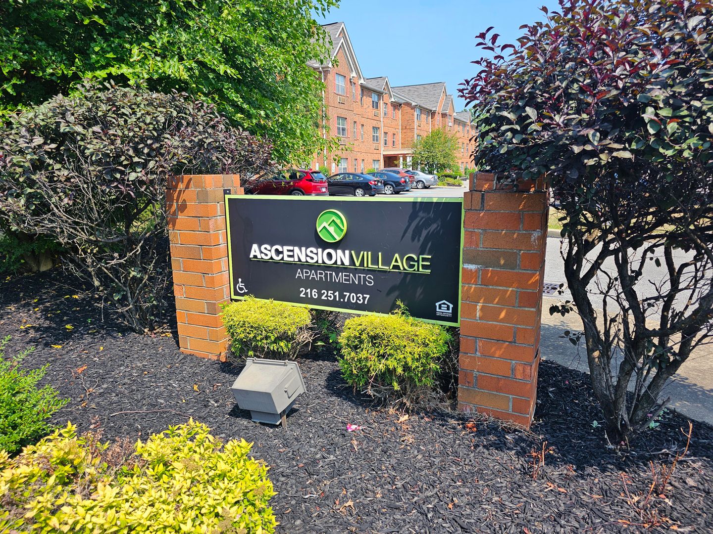 Elegant 1-Bedroom, 1-Bathroom Apartment in Ascension Village Image