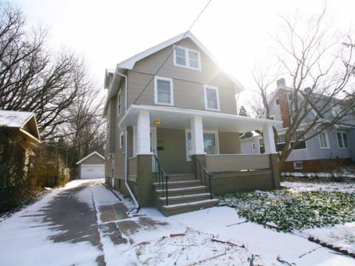 Gorgeous & Completely Rehabbed 3 Bed – 1.5 Bath Colonial for Rent!