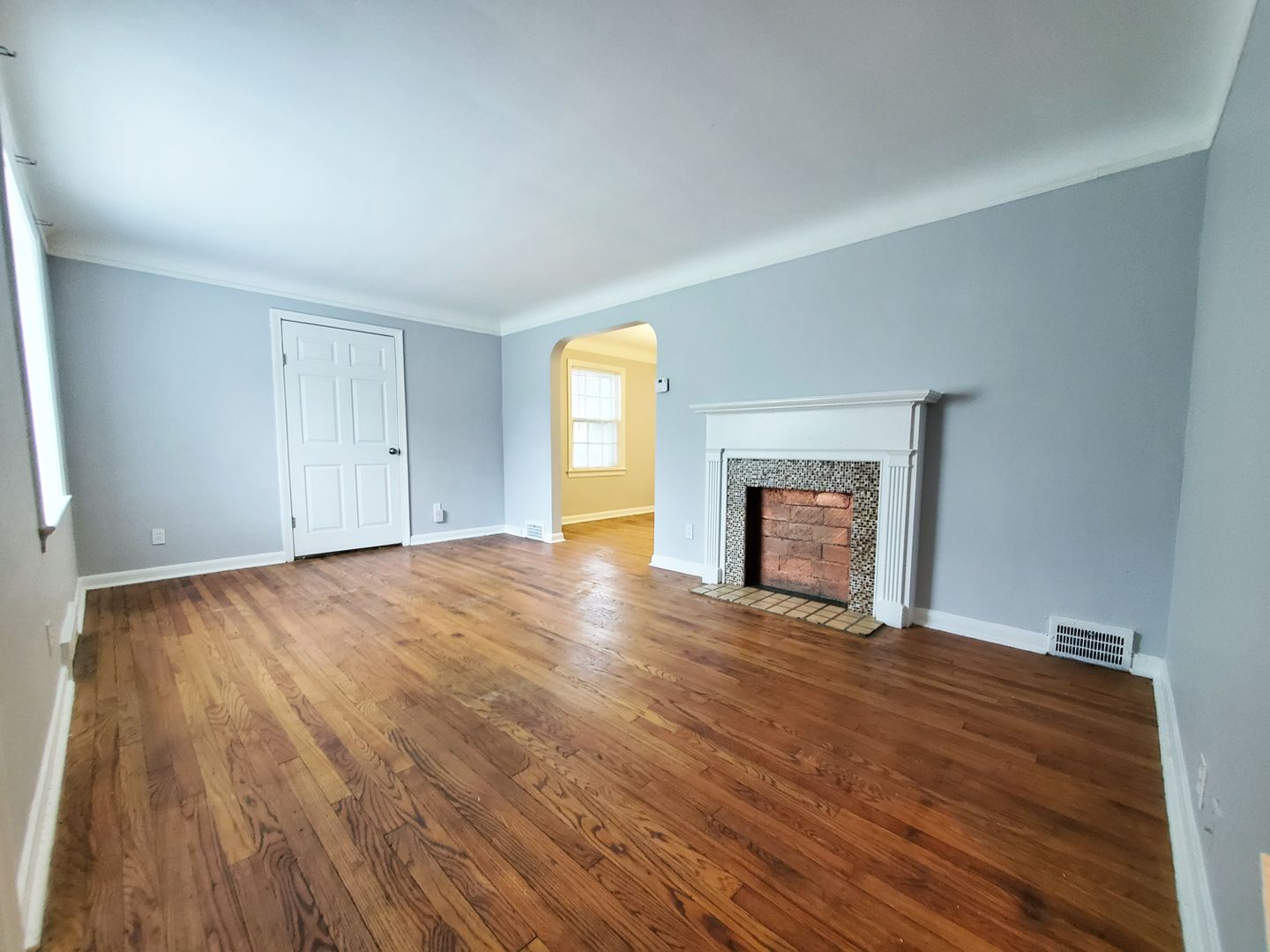 3 bed – 1.5 Bath Cape Cod for Rent Image